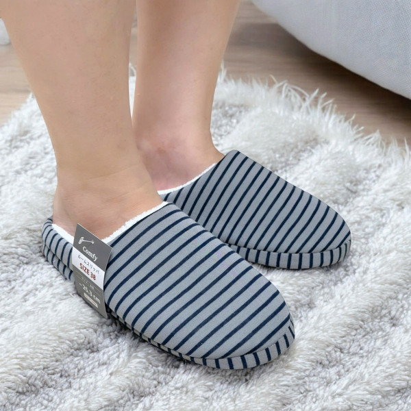 Dép đi trong nhà kín mũi đế nhựa chống trượt Comfy (mẫu 1 kín gót, size 44) - Hàng Nhật nội địa - Ảnh 3