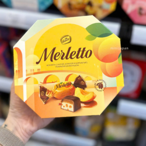 Alternative view of Kẹo socola Merletto nhân đào 150g - vàng
